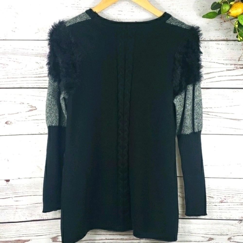 Knitted Long Sleeve Sweater Black and Gray - Picture 8 of 10